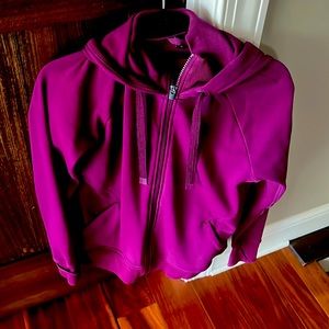Popular style Athleta Triumph hoodie